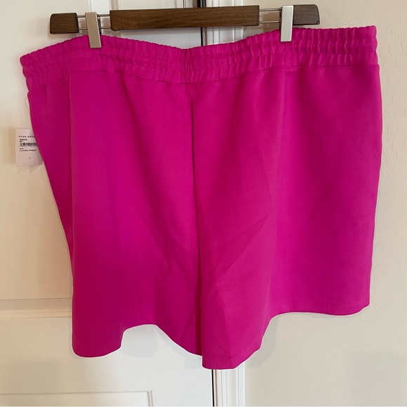 NWT Good American Pink Scuba Athletic Shorts - Picture 10 of 10